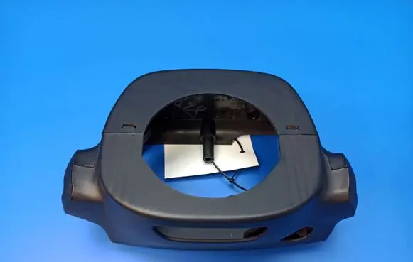 Steering wheel column trim