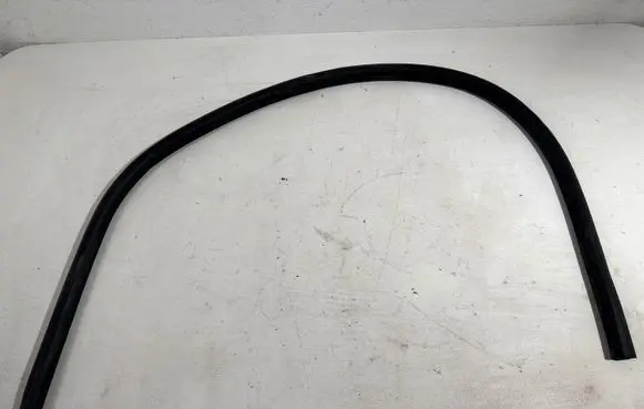Audi A7 S7 4G Front door rubber seal 4G8831707A