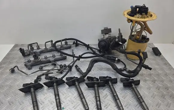 Audi A6 S6 C6 4F Fuel injection system set 059130277BE 090916 0445116016