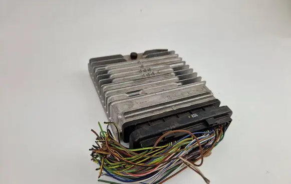 Ford Focus Engine control unit/module 2M5A12A650PF 12220510