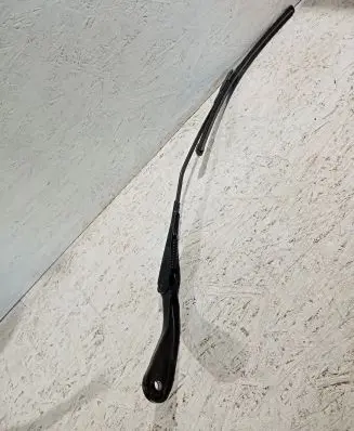 BMW 1 F20 F21 Front wiper blade arm W000027229