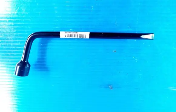 Toyota Corolla E210 E21 Wheel nut wrench 0915005011