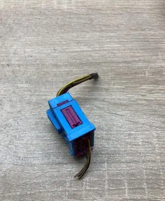 Audi A8 S8 D2 4D Plug wire 8A0972986 962664