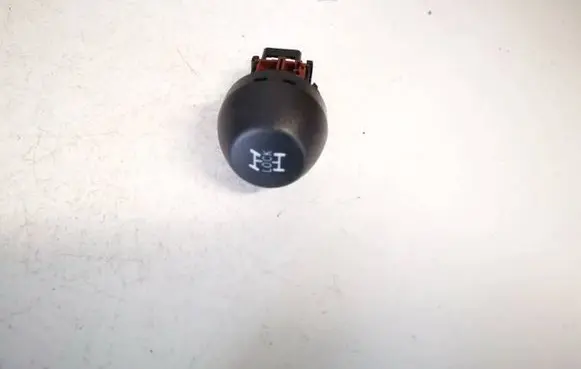 Toyota RAV 4 (XA30) Traction control (ASR) switch 15b116