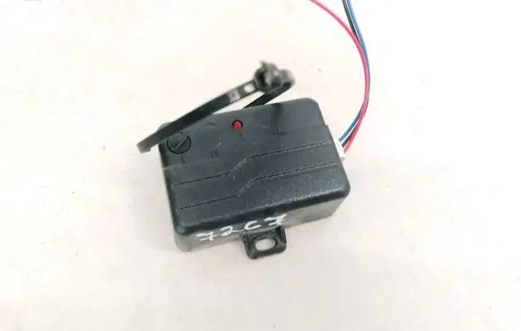 Audi A4 S4 B5 8D Alarm control unit/module 