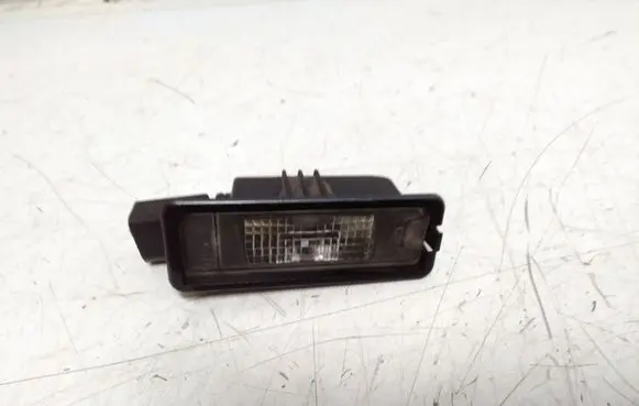 Volkswagen PASSAT B7 Number plate light 1K8943021