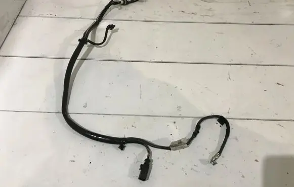Volkswagen Golf VII Positive cable (battery) 5Q0971230AS |00000000000
