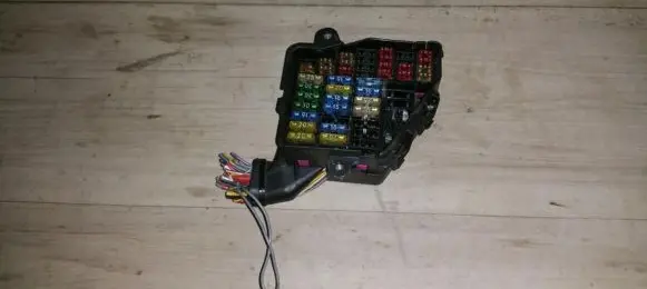 Audi A4 S4 B5 8D Fuse box set