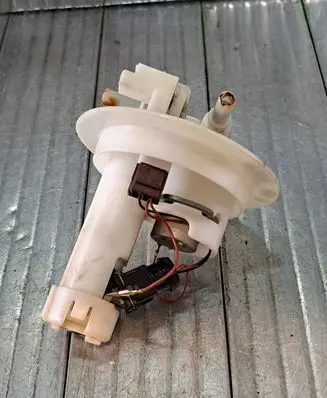 Peugeot 807 In-tank fuel pump 9636403980