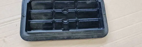 Chrysler Pacifica Quarter panel pressure vent 68170766AB