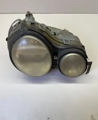 Mercedes-Benz E W210 Headlight/headlamp 144870 14434600