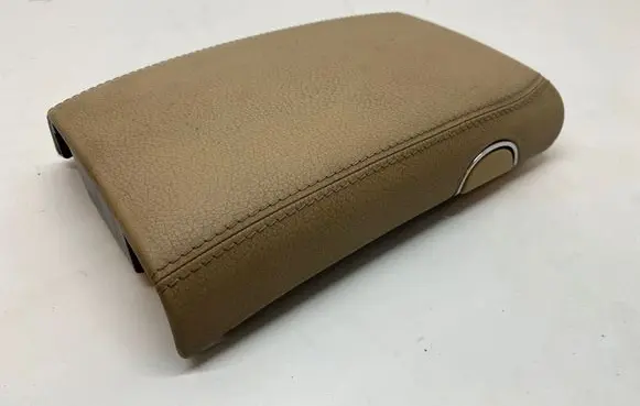 Mercedes-Benz CLS C219 Armrest
