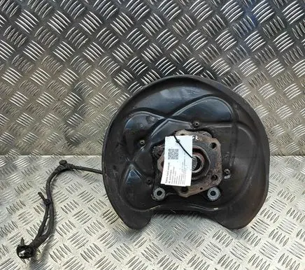 Audi Q7 4M Rear wheel hub 4M0615611C 4M0505459