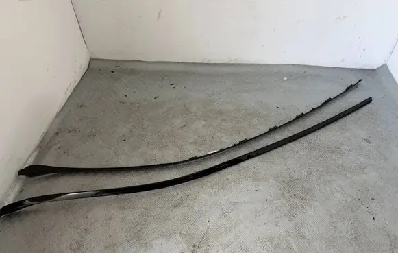 Mercedes-Benz A W176 Roof trim bar molding cover A1766900882