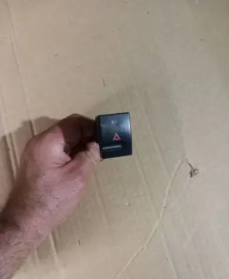 Peugeot 406 Hazard light switch 12a9