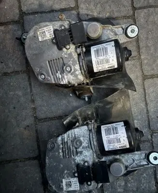Citroen C5 Wiper motor 9682755580