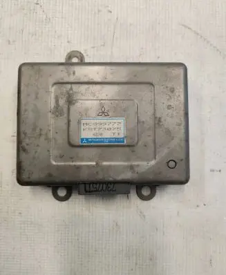 Mitsubishi Pajero Engine control unit/module MC899777