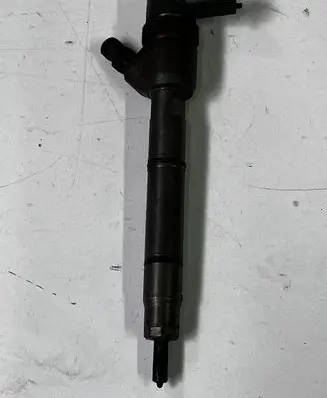 Hyundai Getz Fuel injector 0445110256 338002A400