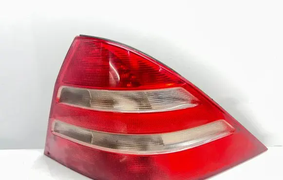 Mercedes-Benz S W220 Rear/tail lights A2208200264