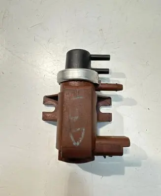 Volvo V50 Turbo solenoid valve 70096803 965251701