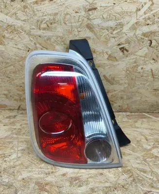 Fiat 500E Rear/tail lights