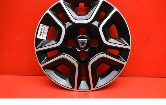 Dacia Spring R17 wheel hub/cap/trim 