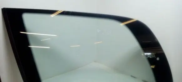 Ford Galaxy Rear side window
