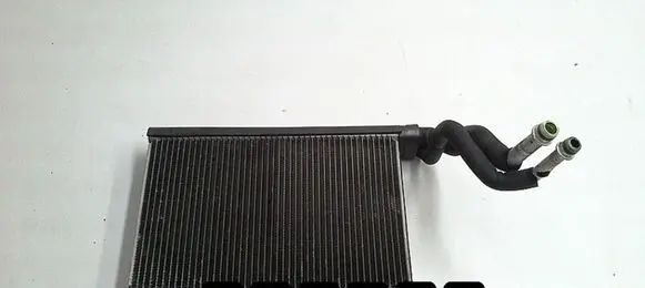 Air conditioning (A/C) radiator (interior)