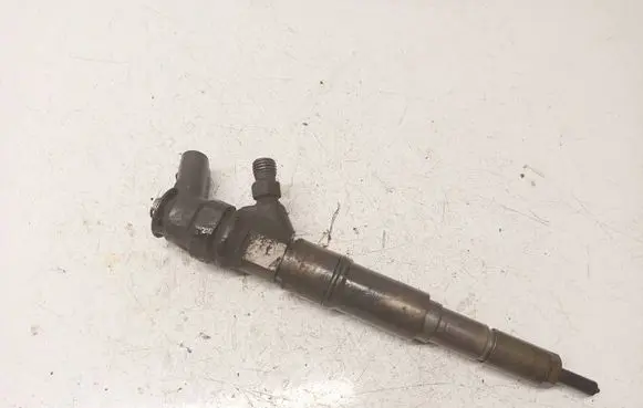 BMW 1 E81 E87 Fuel injector 0445110209