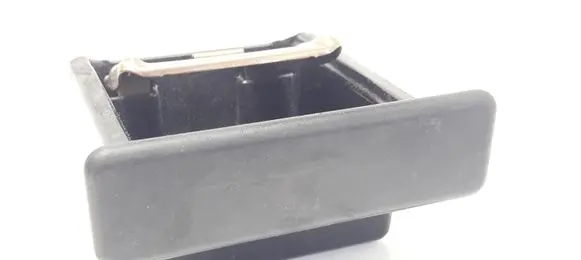 Ashtray (front)
