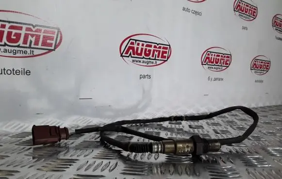 Volkswagen PASSAT B6 Lambda probe sensor 06F906262 0281006778