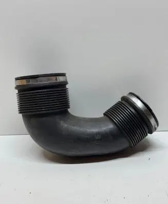 Audi Q7 4M Air intake duct part 059129616B