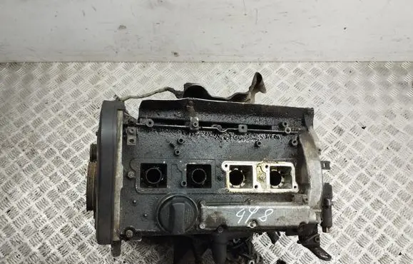 Volkswagen PASSAT B5 Engine APT