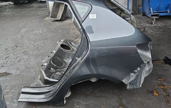 Rear quarter panel