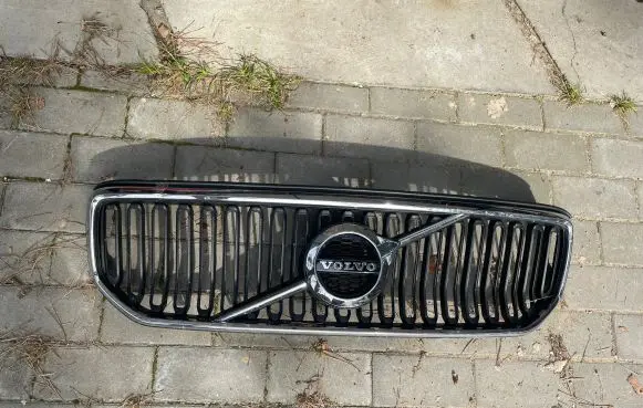 Volvo XC40 Front grill 31347342
