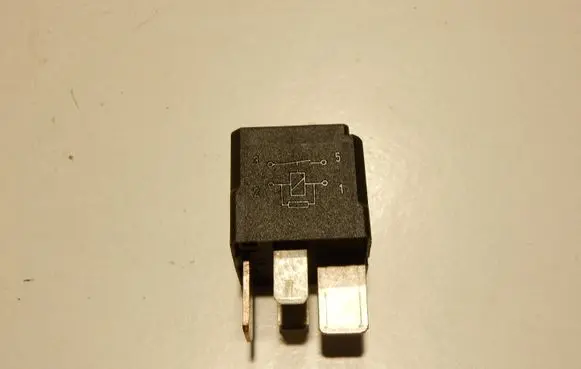 Volvo S60 Other relay 9441158 522