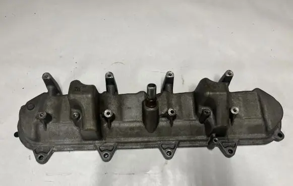 Chevrolet Camaro Rocker cam cover 12713843
