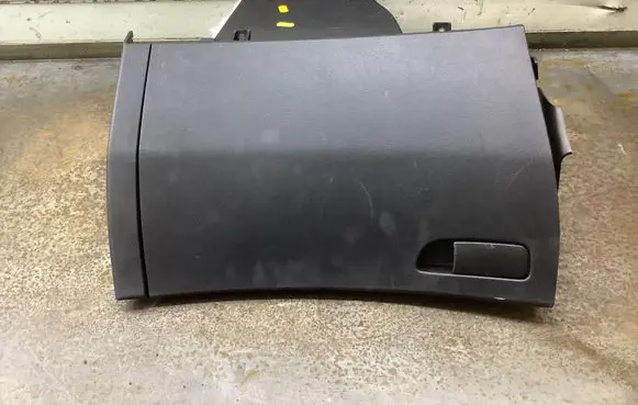 Glove box set