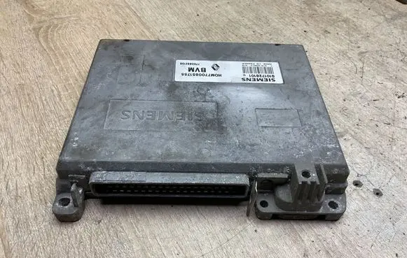 Renault 19 Engine control unit/module S101728101c 7700862136