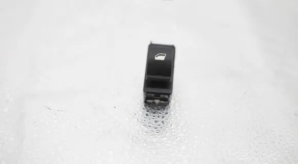 Peugeot 5008 II Electric window control switch 9804480320