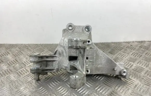 Jeep Compass A/C compressor mount bracket 