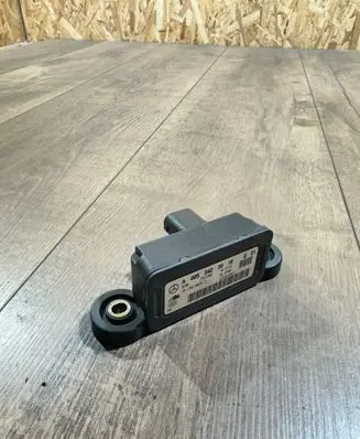 Mercedes-Benz C W204 ESP acceleration yaw rate sensor A0055422018 10170106343