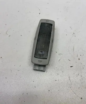 Volkswagen PASSAT B5.5 Rear seat light 3B0947291