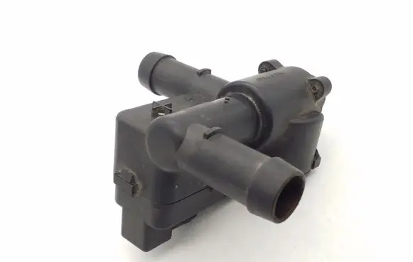 Volkswagen Touareg II Electric auxiliary coolant/water pump 7PP819810A