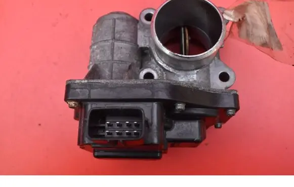 Honda FR-V Throttle body valve NAS09051