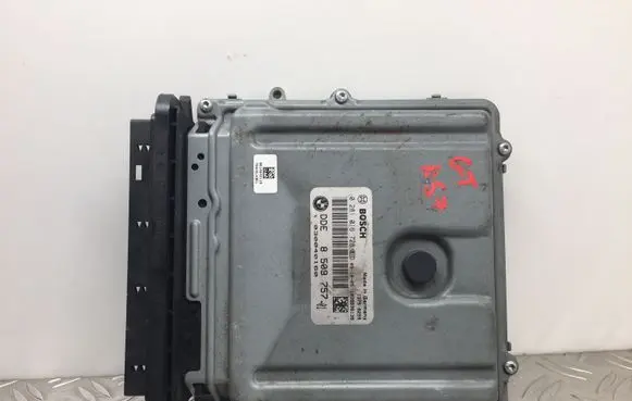 BMW 5 GT F07 Engine control unit/module 8509757 0281016728 13750259