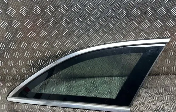 Mercedes-Benz E W213 Rear side window 43R00048 DOT24M187AS2 E000255