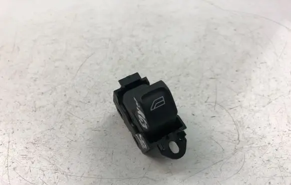 Volvo V70 Electric window control switch 30773272