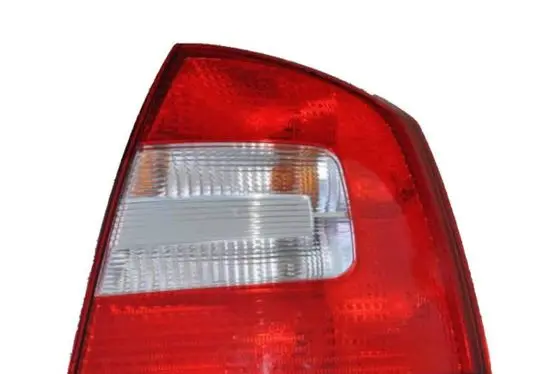 Skoda Octavia Mk2 (1Z) Rear/tail lights 1Z5945112A 1Z5945096B