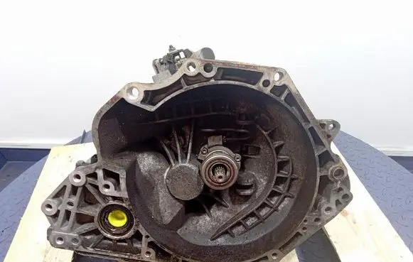 Chevrolet Aveo Manual 6 speed gearbox 55565177